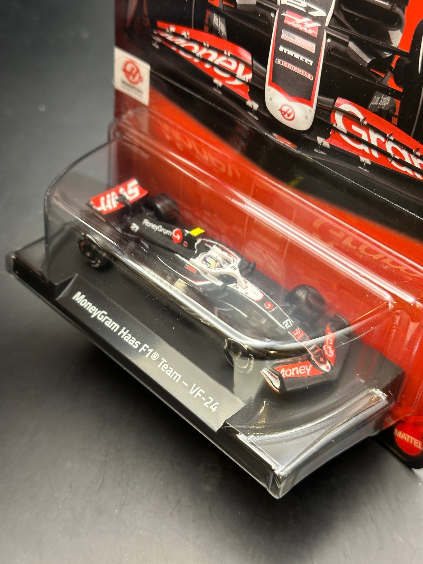 HOT WHEELS - KEVIN MAGNUSSEN MONEY GRAM HAAS F1 TEAM VF-24 #27 (2025) - FORMULA 1 SERIES
