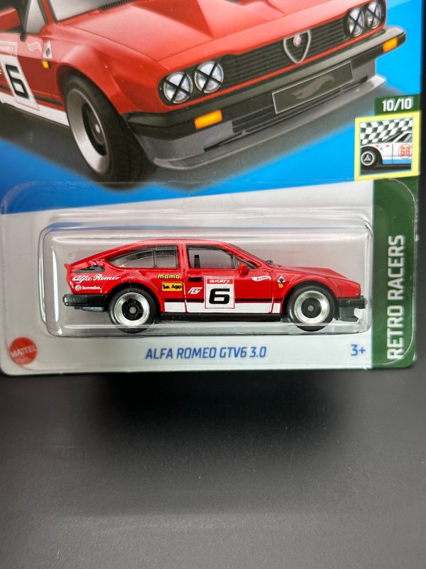 HOT WHEELS - ALFA ROMEO GTV6 3.0 (2023) - RETRO RACERS 10/10