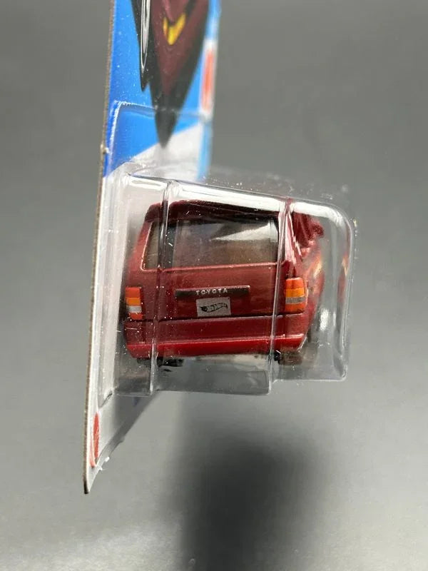HOT WHEELS - 1986 TOYOTA VAN (2023) - HW J-IMPORTS 6/10