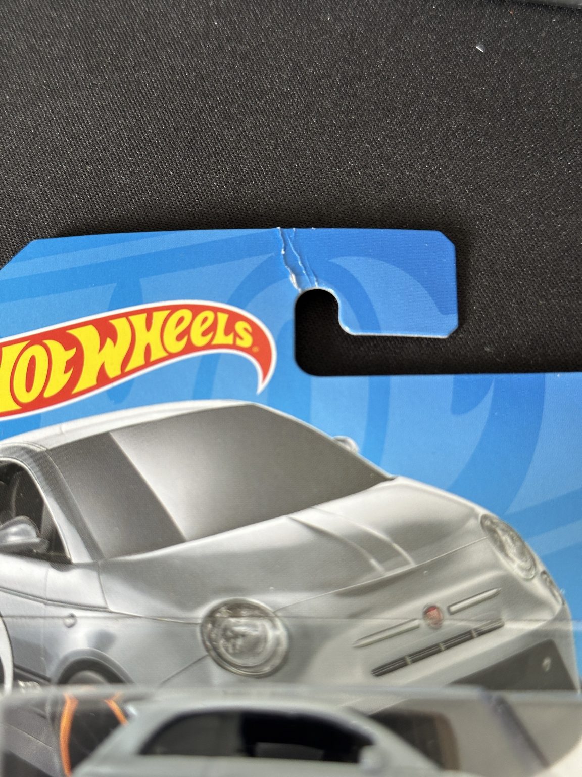 HOT WHEELS - FIAT 500e (2024) - COMPACT KINGS 2/5