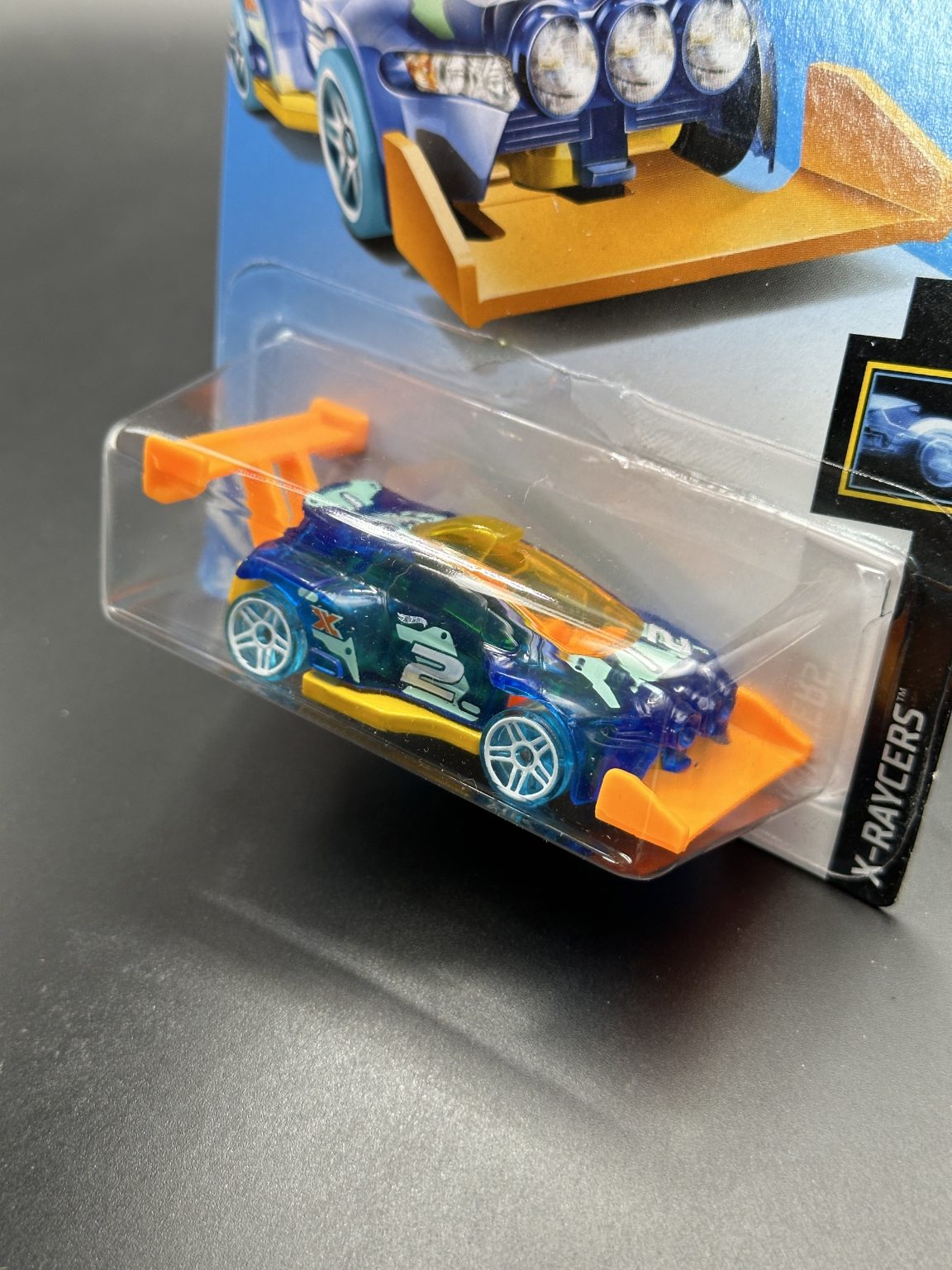 HOT WHEELS - RISING HEAT (2019) - X-RACERS 1/10