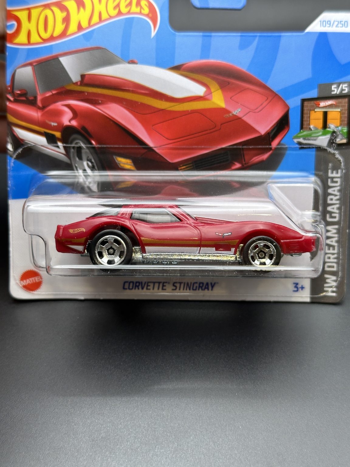HOT WHEELS - CORVETTE STINGRAY (2024) - HW DREAM GARAGE 5/5