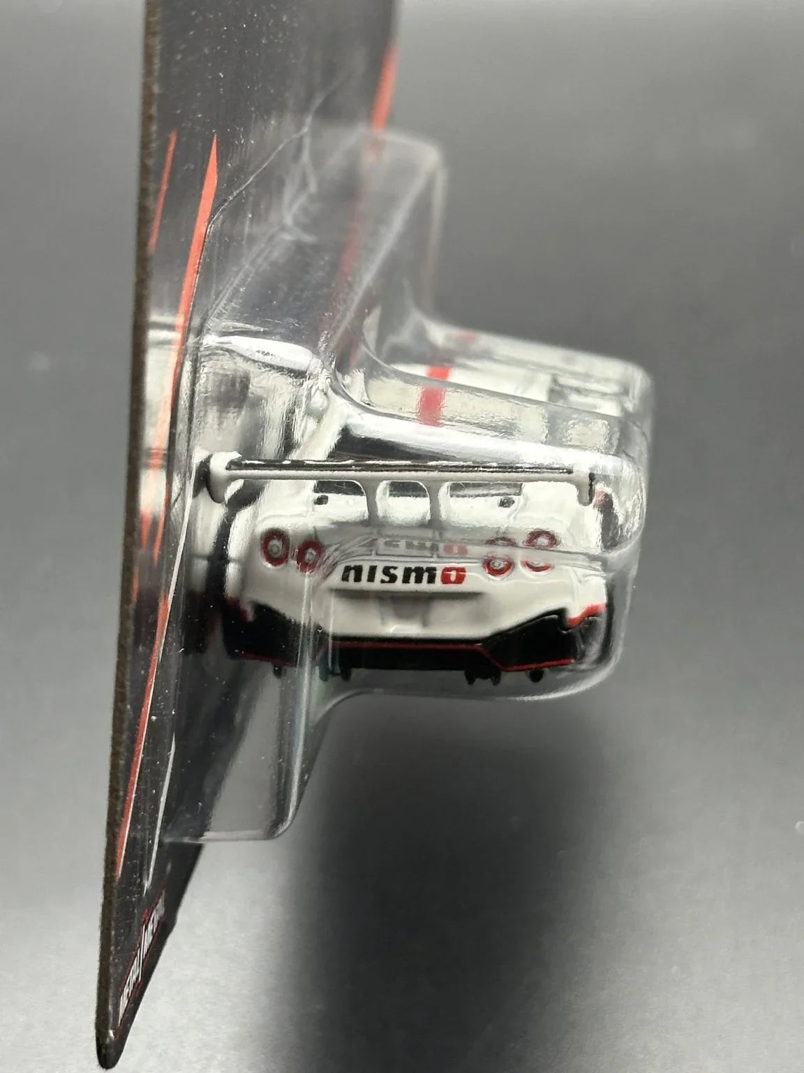 HOT WHEELS - NISSAN GT-R NISMO GT3 (2024) - POP CULTURE MIX 3