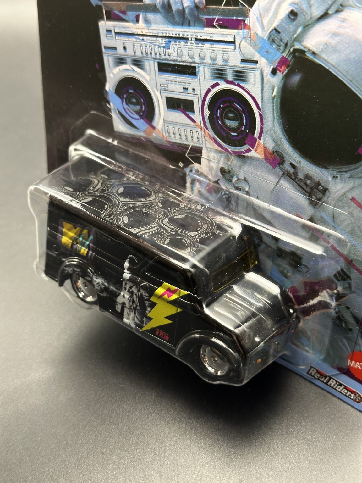 HOT WHEELS - DAIRY DELIVERY (2024) - POP CULTURE MIX 3