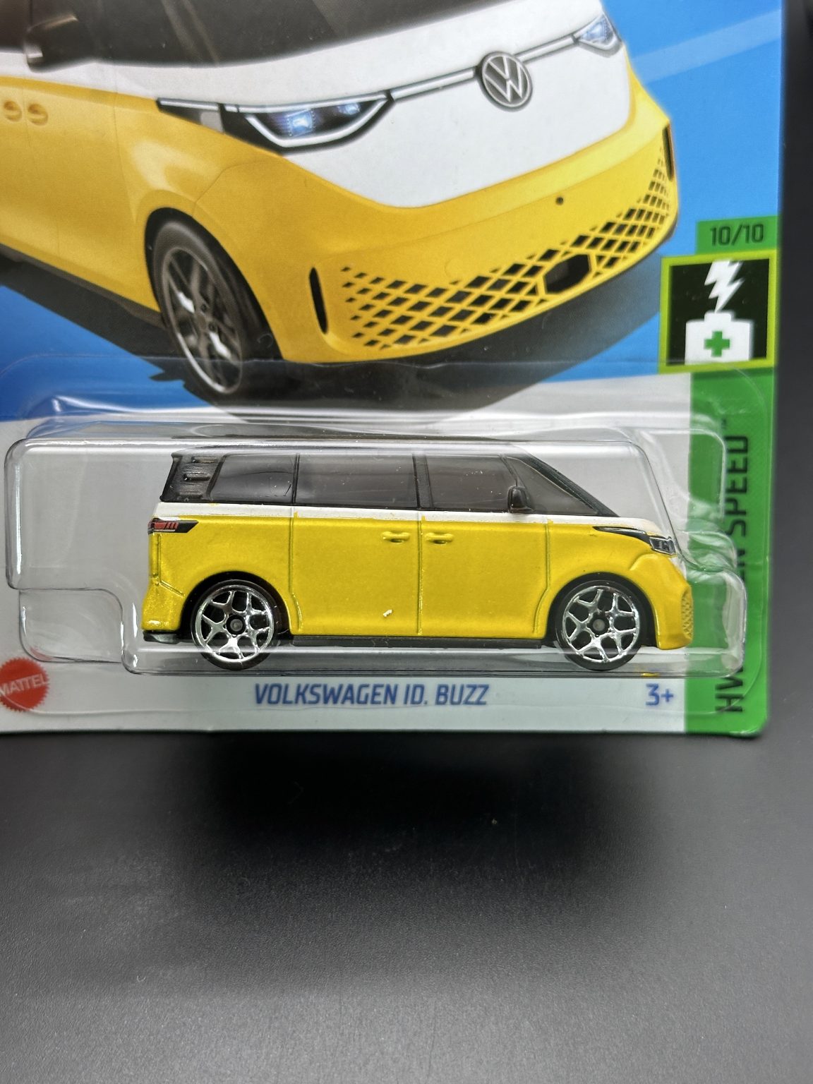 HOT WHEELS - VOLKSWAGEN ID BUZZ (2023) - HW GREEN SPEED 10/10