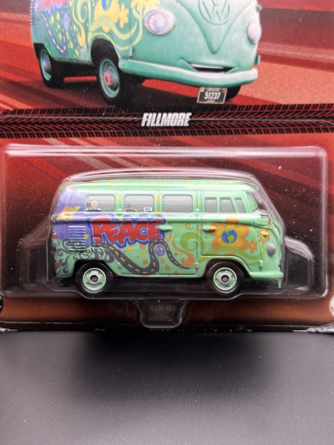 DISNEY PIXAR CARS - FILLMORE - CARS - DIECAST