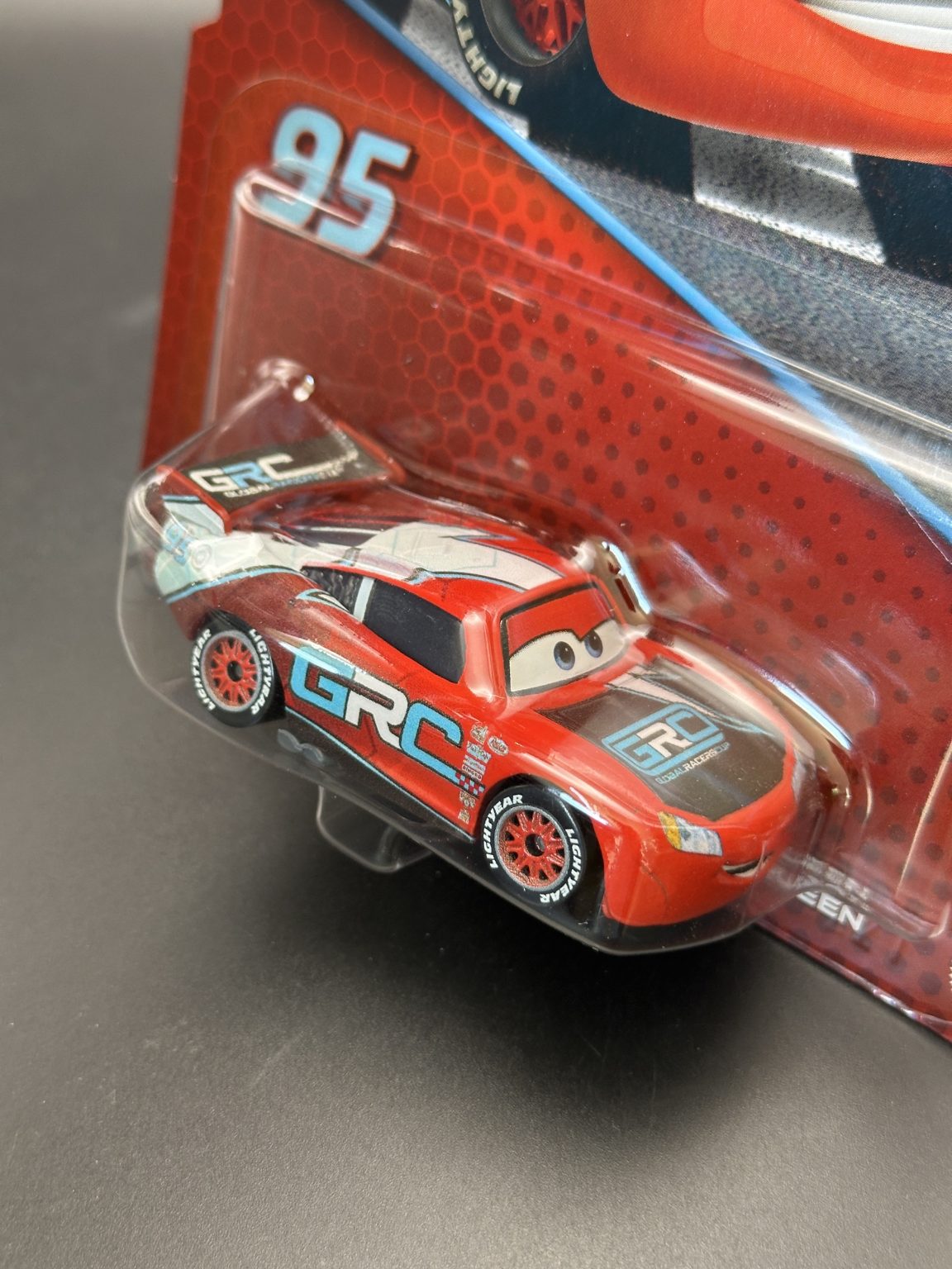DISNEY PIXAR CARS - GRC LIGHTNING MCQUEEN - DIECAST