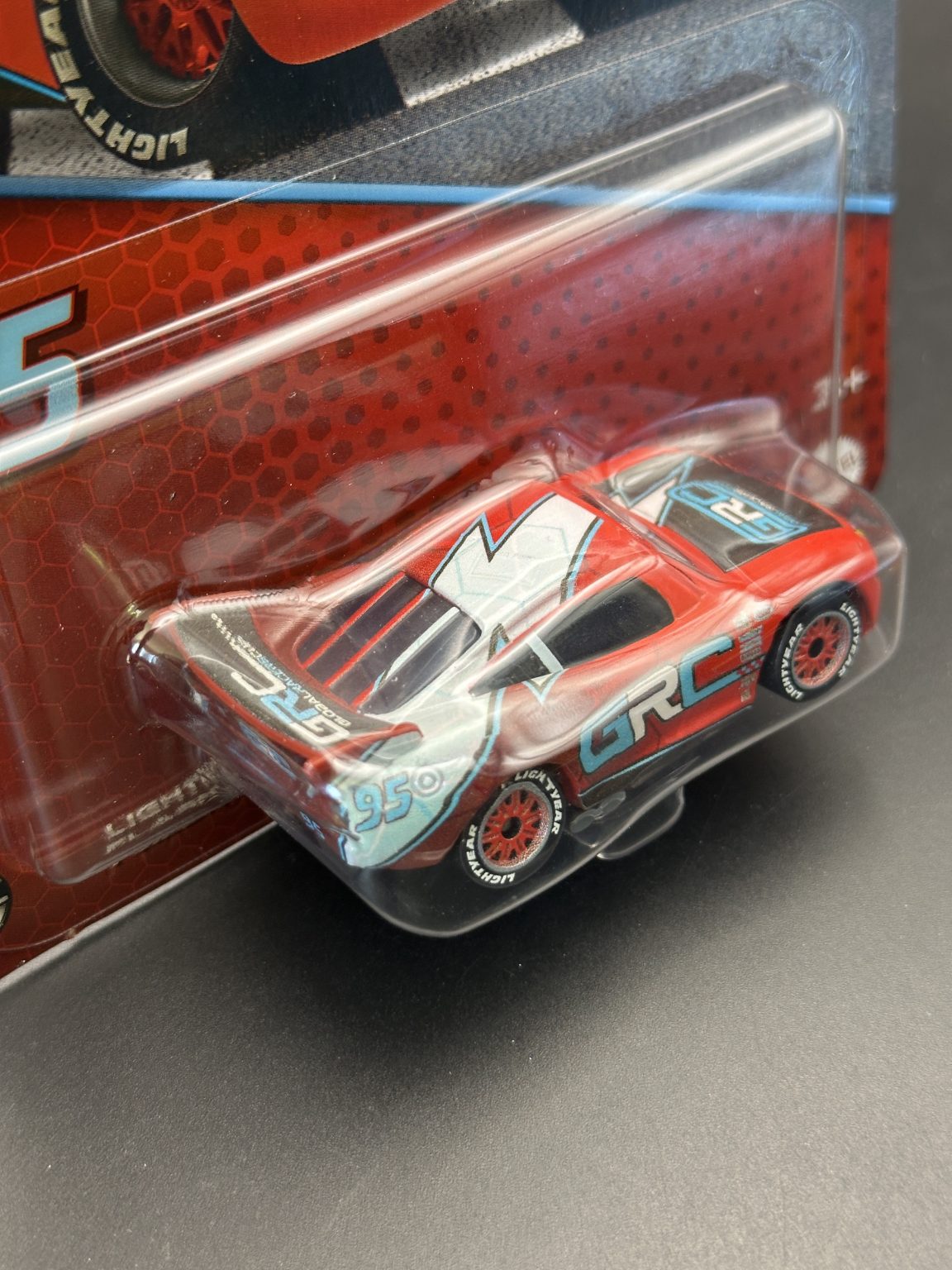 DISNEY PIXAR CARS - GRC LIGHTNING MCQUEEN - DIECAST
