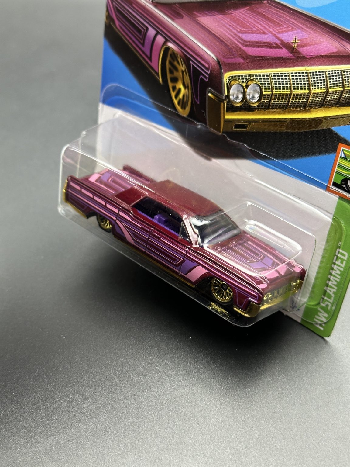 HOT WHEELS - 64 LINCOLN CONTINENTAL (2023) - HW SLAMMED 5/5
