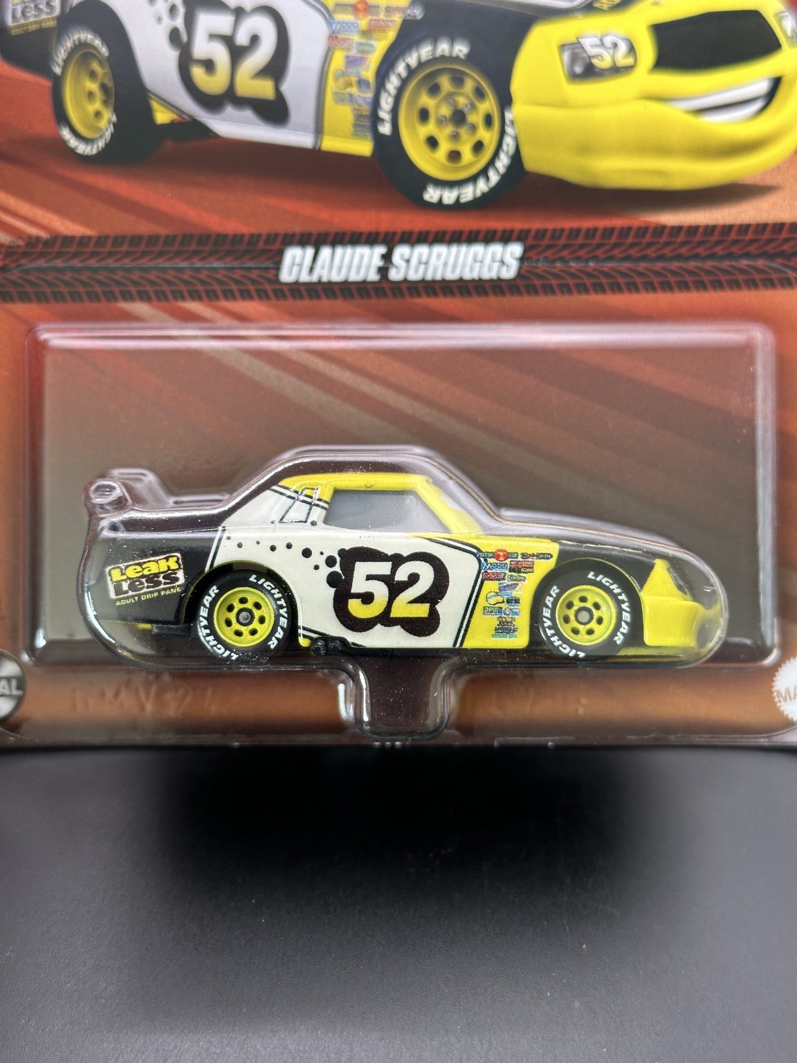 DISNEY PIXAR CARS - CLAUDE SCRUGGS - CARS - DIECAST