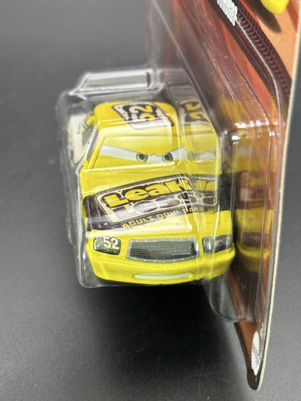 DISNEY PIXAR CARS - CLAUDE SCRUGGS - CARS - DIECAST