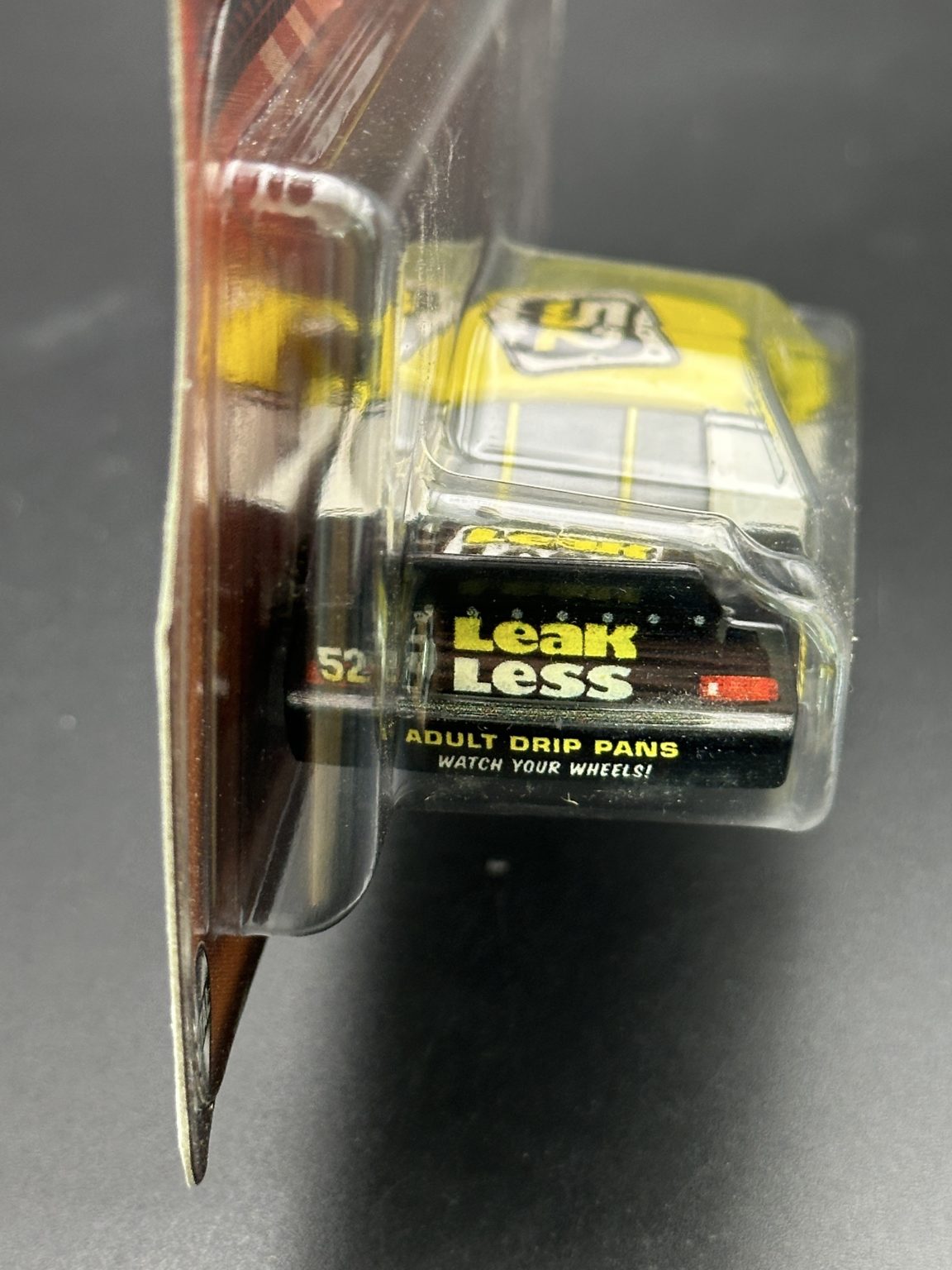 DISNEY PIXAR CARS - CLAUDE SCRUGGS - CARS - DIECAST