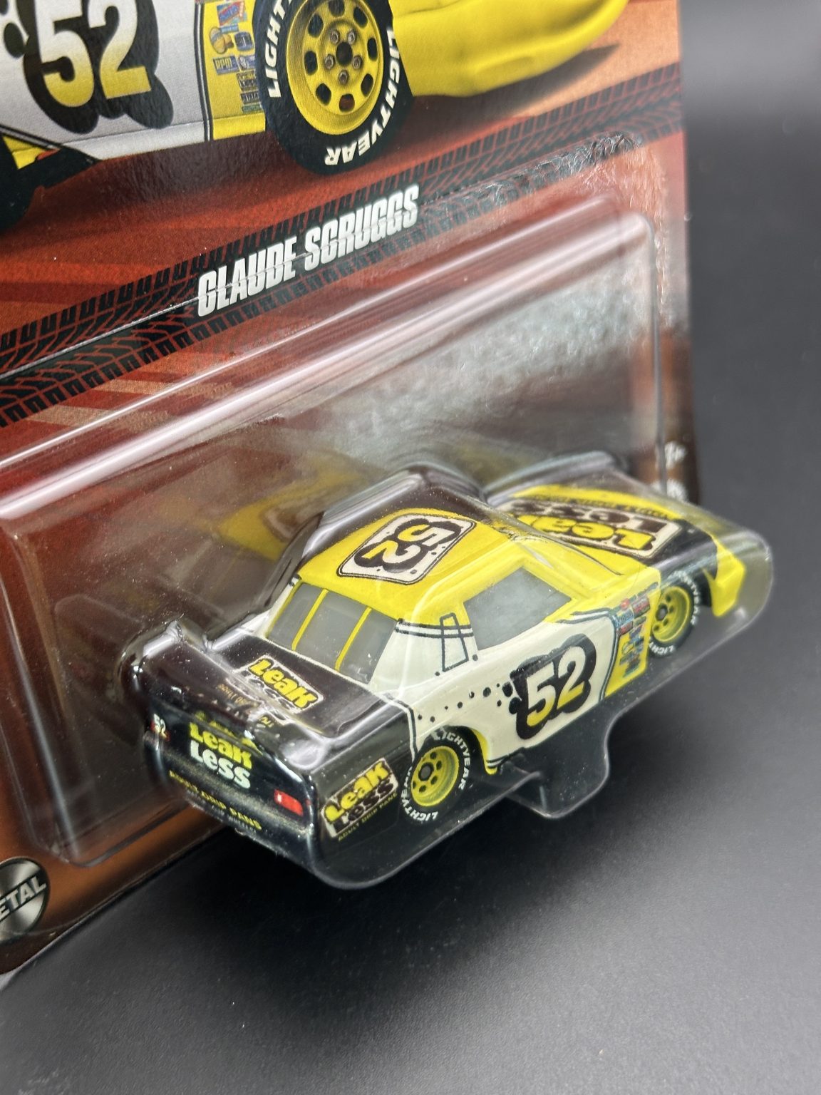 DISNEY PIXAR CARS - CLAUDE SCRUGGS - CARS - DIECAST