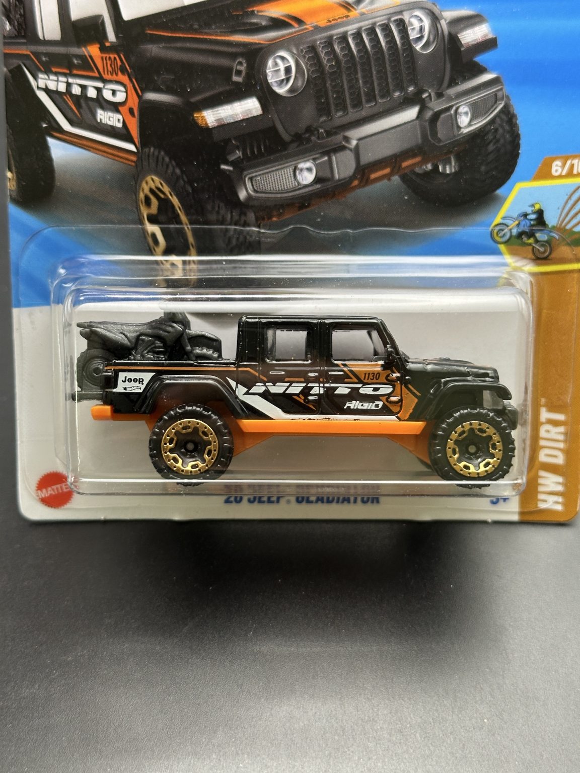 HOT WHEELS - 20 JEEP GLADIATOR (2025) - HW DIRT 6/10