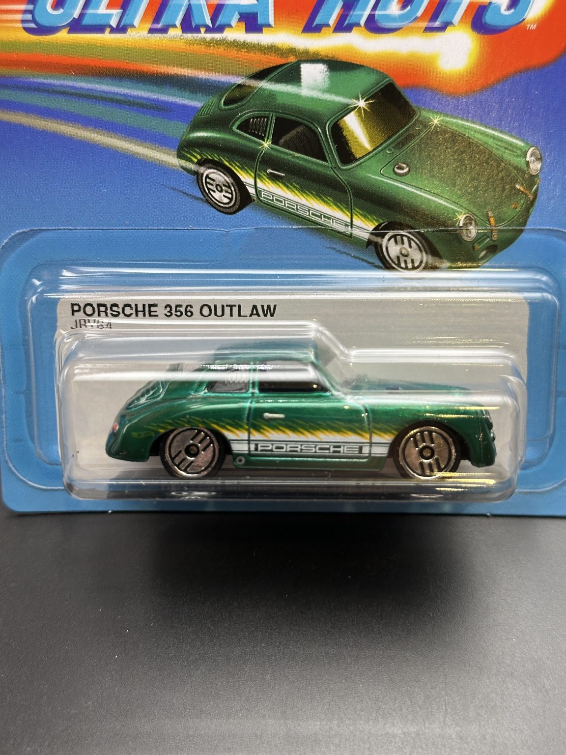HOTWHEELS - PORSCHE 356 OUTLAW (2025) - ULTRA HOTS 5/8