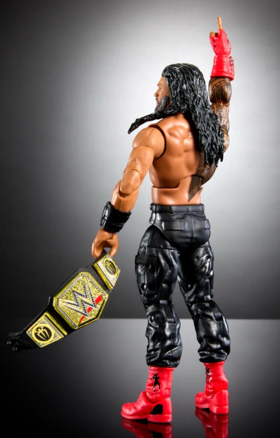 WWE ELITE COLLECTION - ROMAN REIGNS - ACTION FIGURE