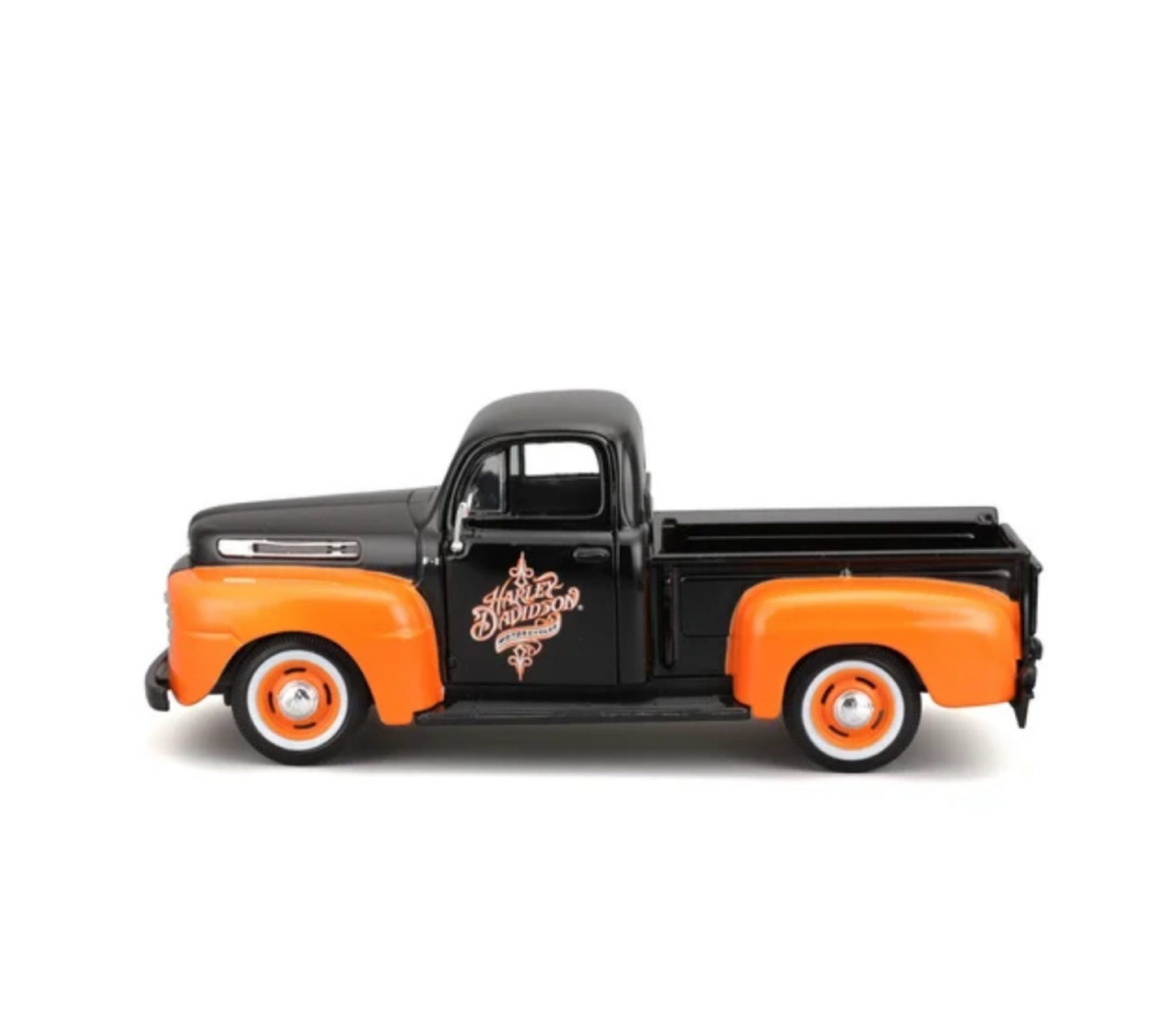 MAISTO - 1948 FORD F1 PICKUP - 1958 FLH DUO GLIDE - HARLEY DAVIDSON - 1:24 SCALE