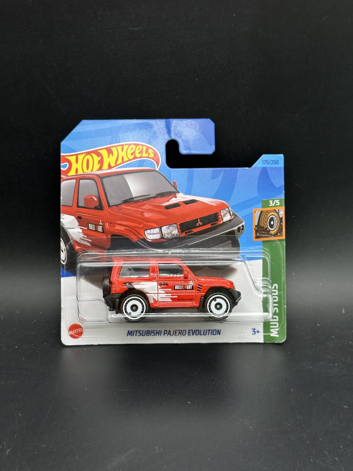 HOT WHEELS - MITSUBISHI PAJERO EVOLUTION (2023) - MUD STUDS 3/5