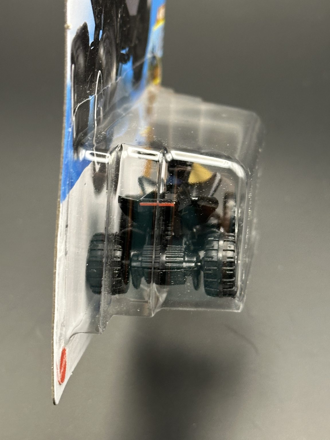 HOT WHEELS - TESLA CYBERSQUAD (2025) - HW DIRT 4/10