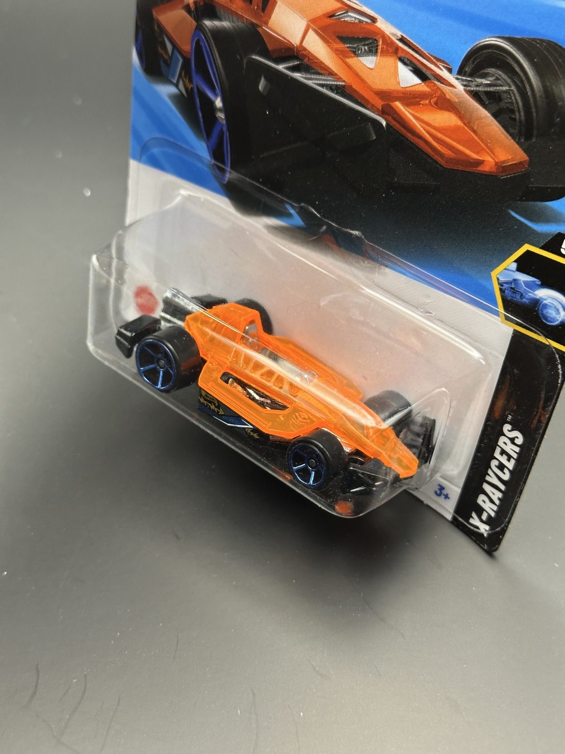 HOT WHEELS - ARROW DYNAMIC (2025) - HW X RAYCERS 5/10