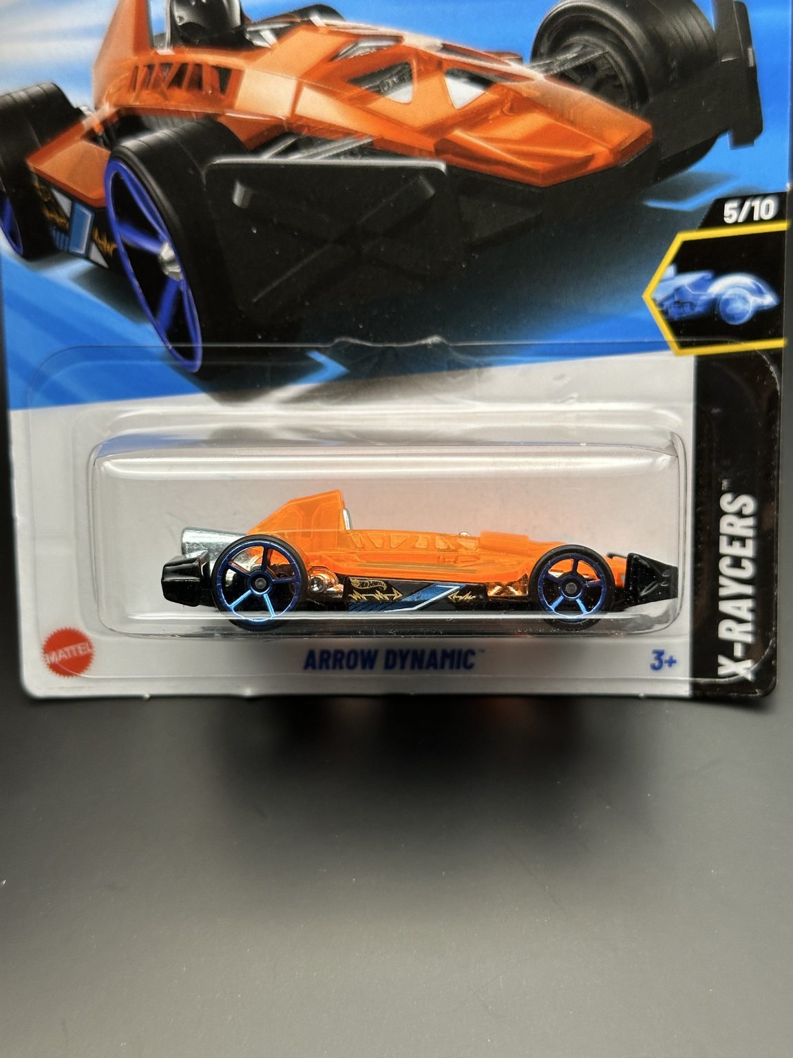 HOT WHEELS - ARROW DYNAMIC (2025) - HW X RAYCERS 5/10