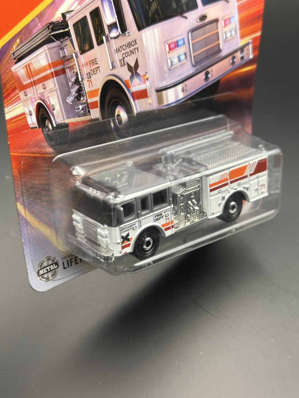 MATCHBOX - PIERCE ARROW XT FIRE ENGINE (2025) - 104/125 - DIECAST