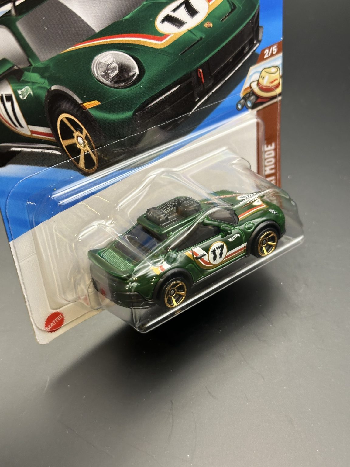 HOT WHEELS - PORSCHE 911 RALLYE (2025) - HW SAFARI MODE 2/5