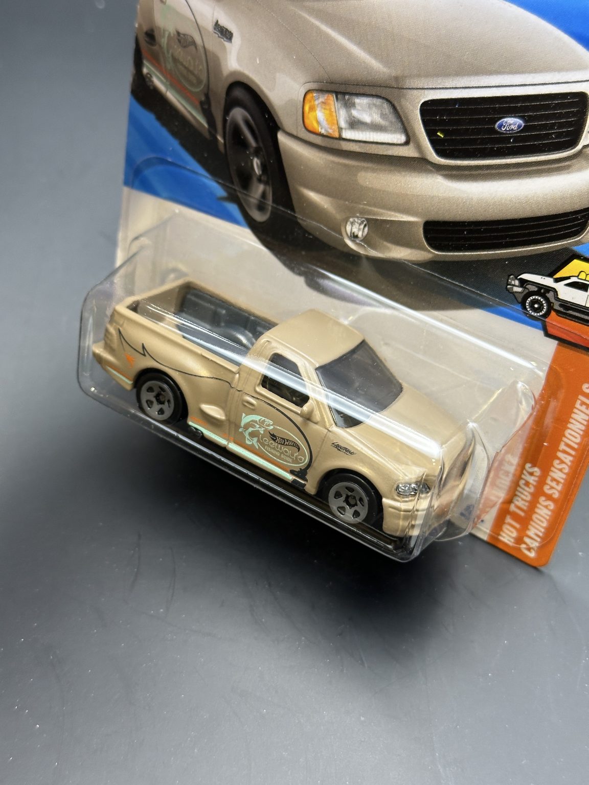 HOT WHEELS - 99 FORD F 150 SVT LIGHTNING (2025) - HW HOT TRUCKS 7/10