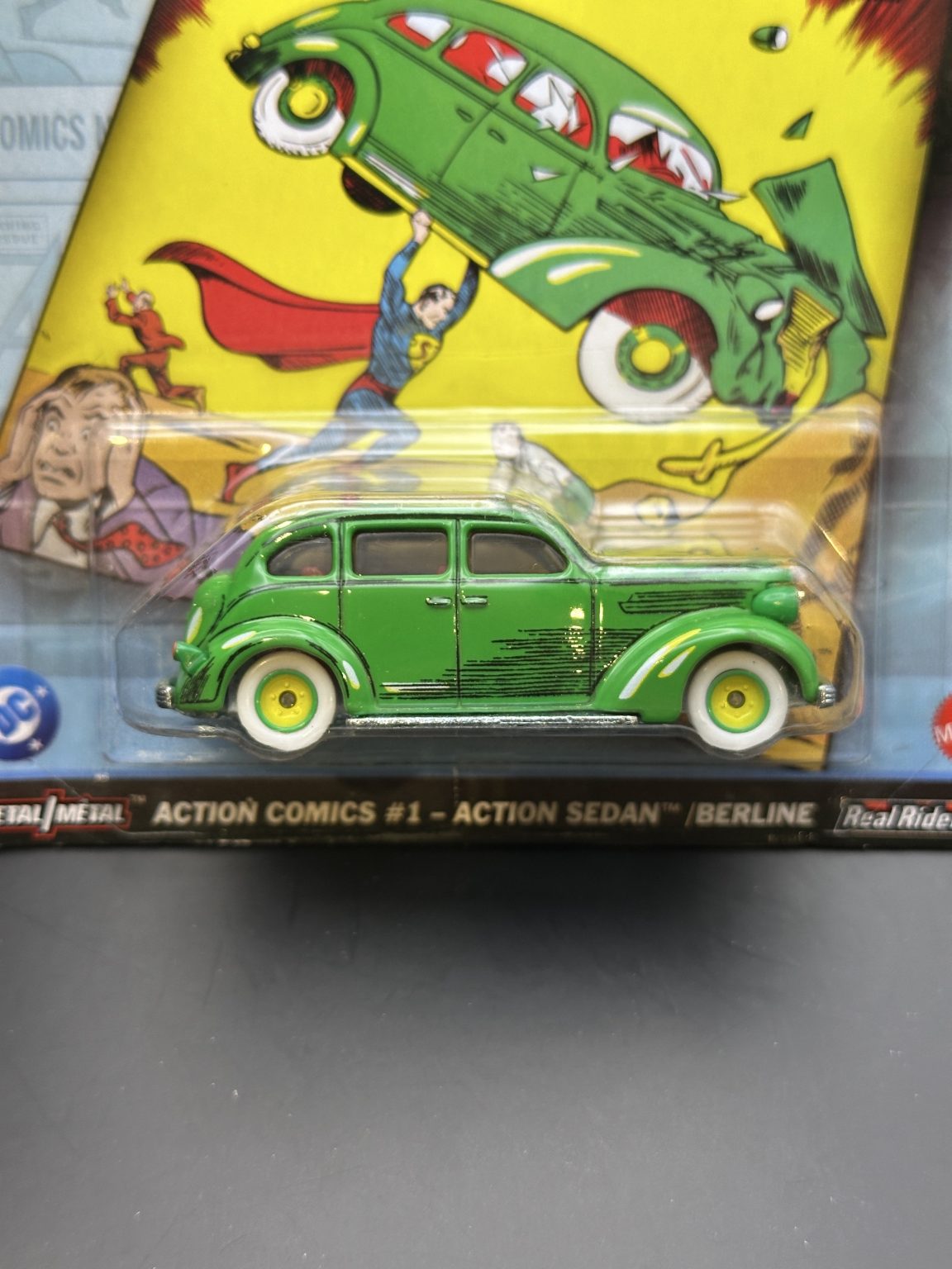 HOT WHEELS - ACTION COMICS #1 ACTION SEDAN (2025) - POP CULTURE MIX 5
