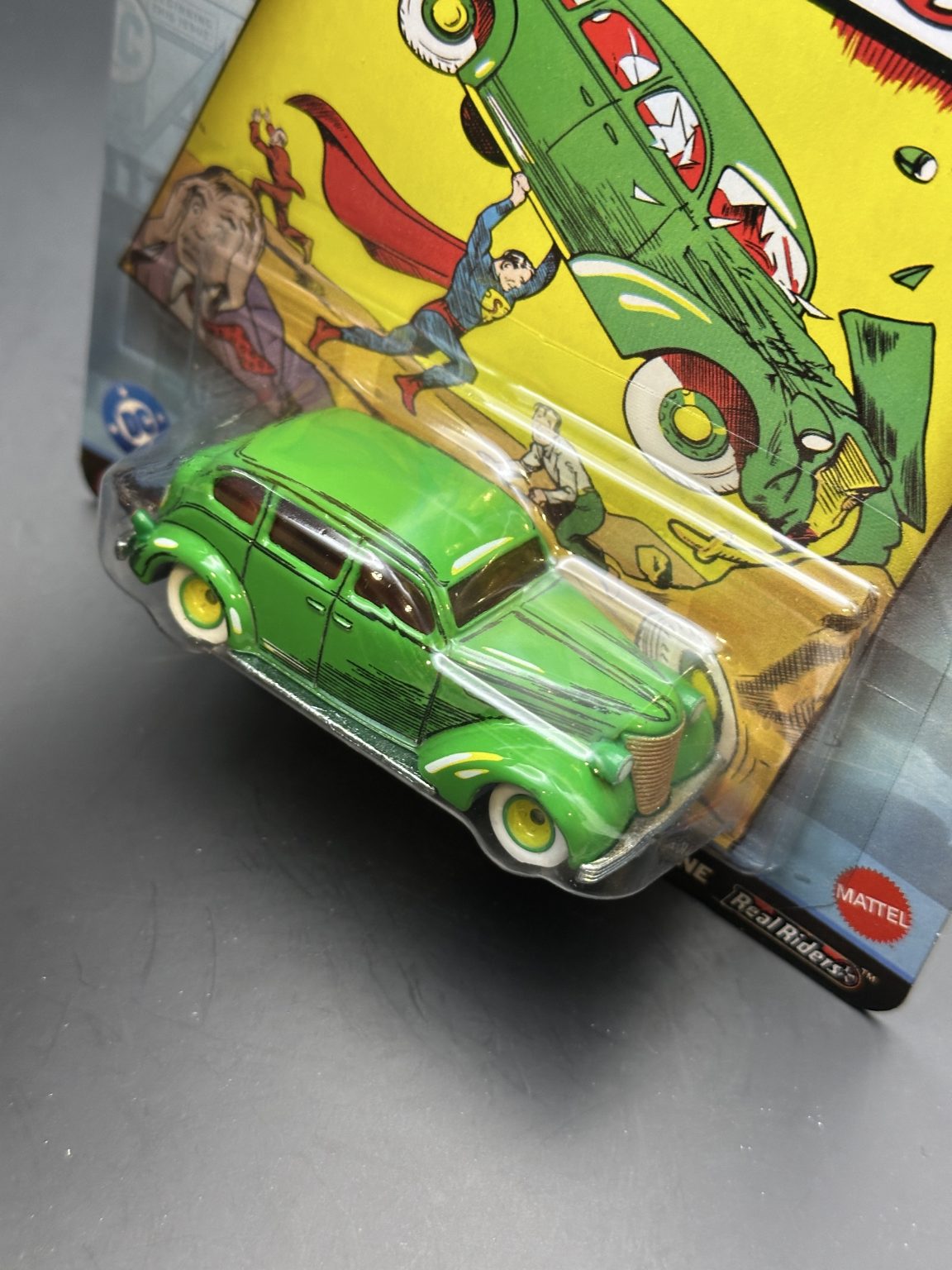 HOT WHEELS - ACTION COMICS #1 ACTION SEDAN (2025) - POP CULTURE MIX 5