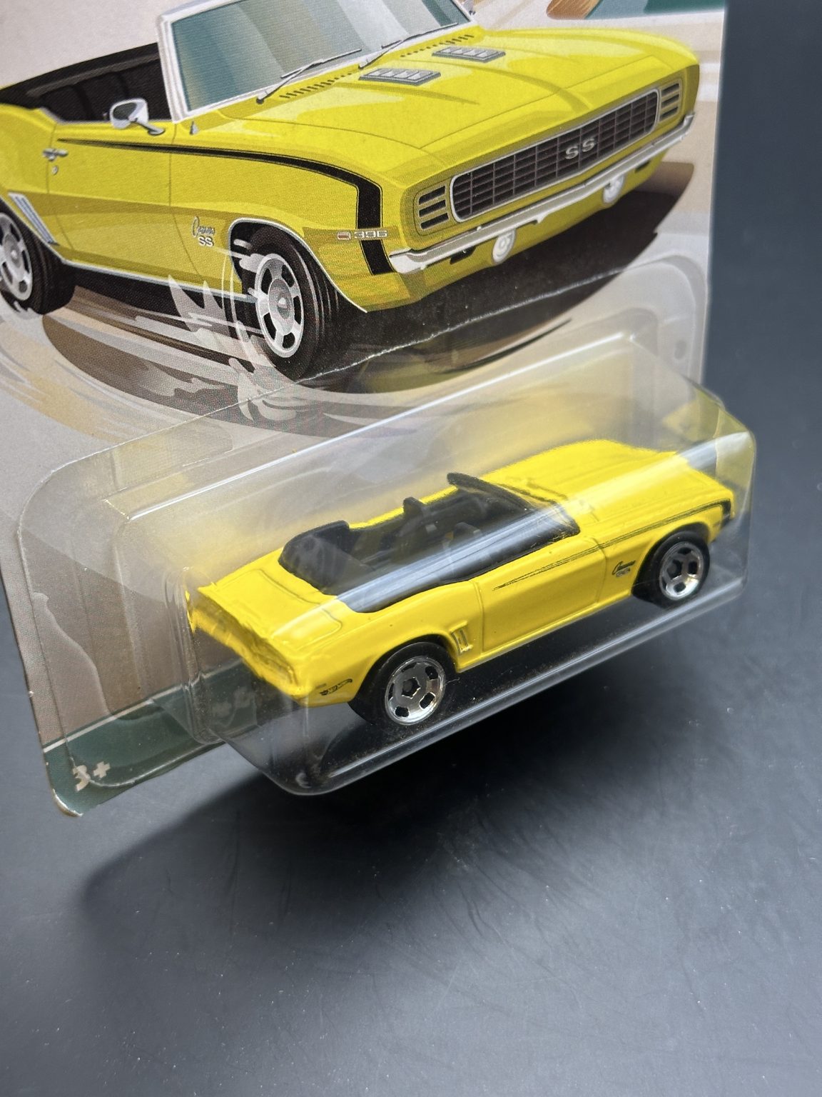HOT WHEELS - 69 CAMARO CONVERTIBLE (2021) - HW CONVERTIBLES SERIES 2/10