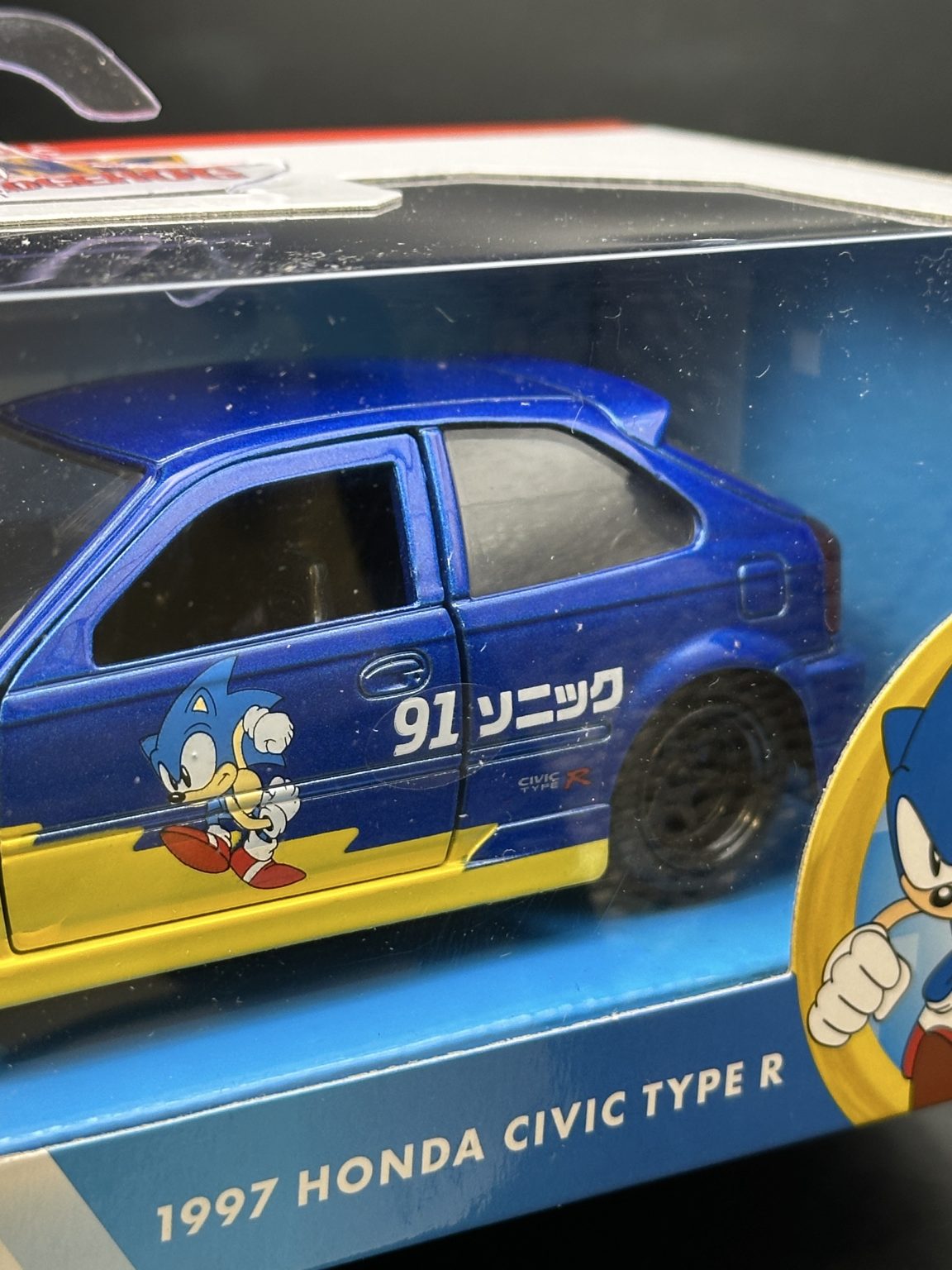 JADA DIECAST CARS - 1997 HONDA CIVIC TYPE R - SONIC HEDGEHOG - 1/32 SCALE