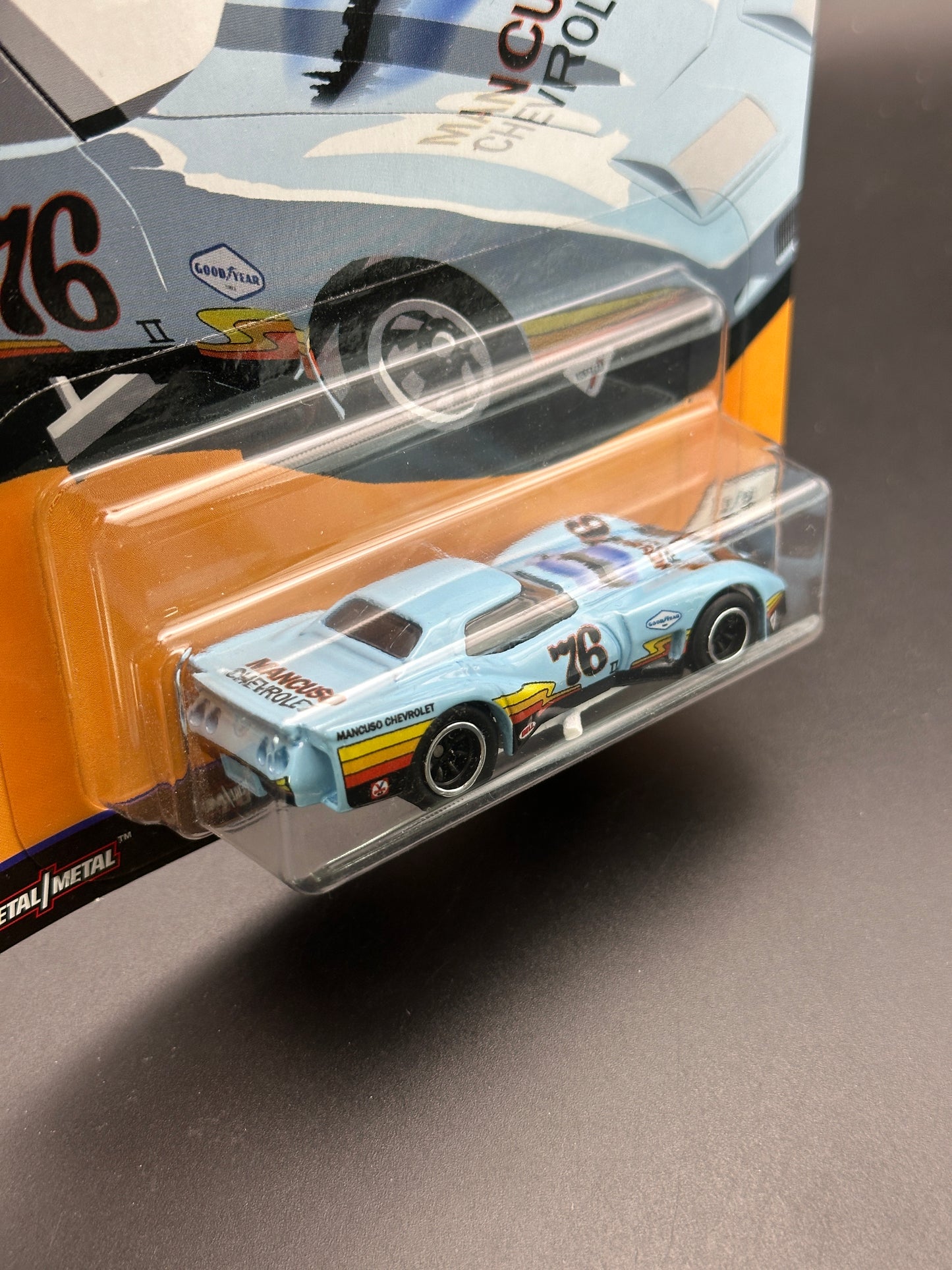HOT WHEELS - 76 GREENWOOD CORVETTE (2019) - CAR CULTURE - SILHOUETTES 2/5
