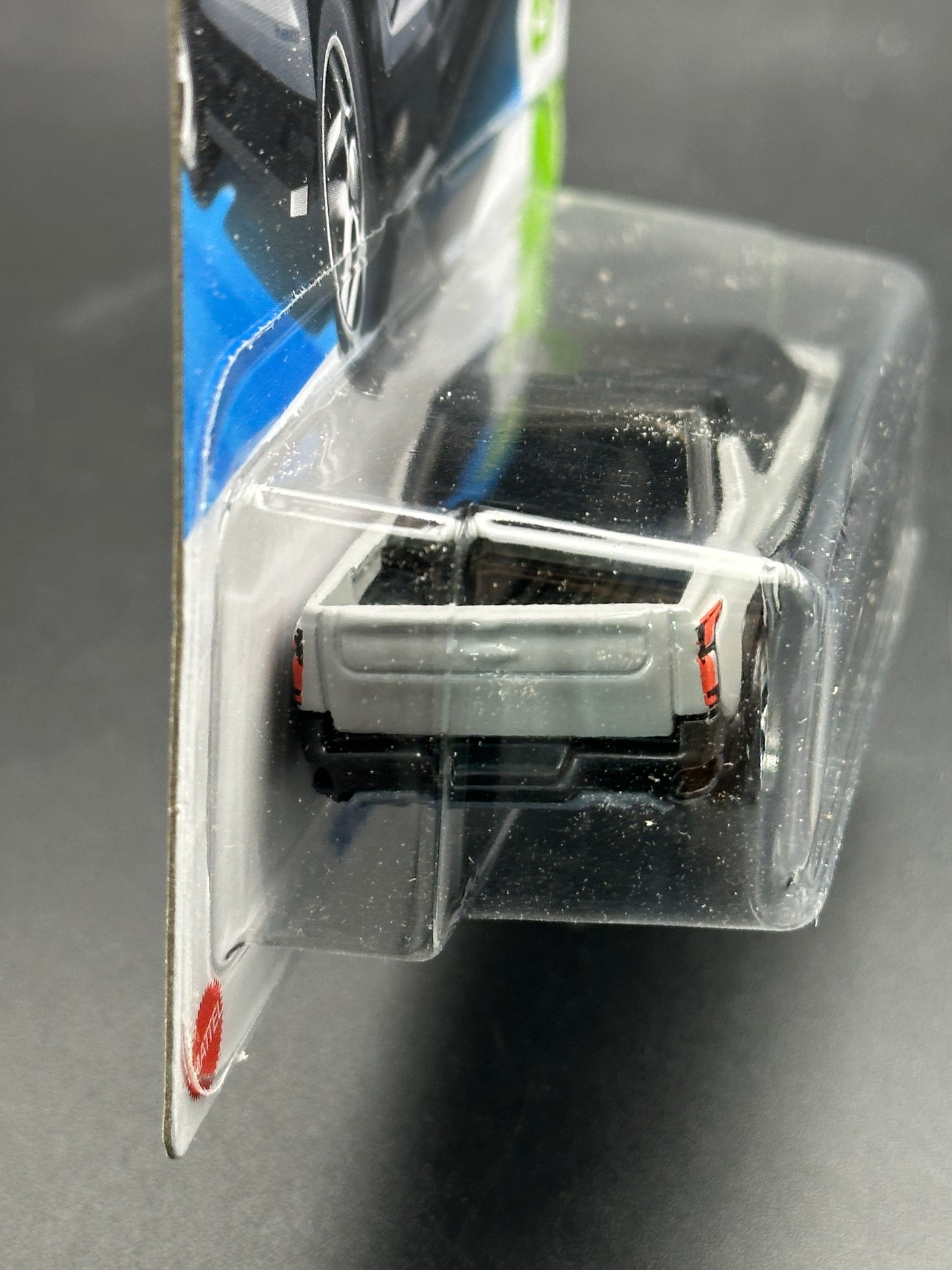HOT WHEELS - SILVERADO EV RST (2025) - HW EV 6/10