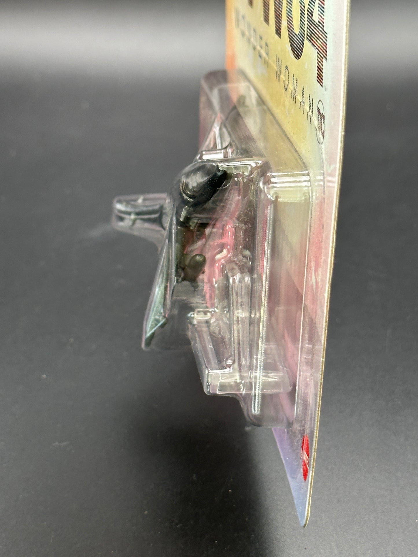 HOT WHEELS - WONDER WOMAN JET (2022) - REPLICA ENTERTAINMENT WONDER WOMAN 1984