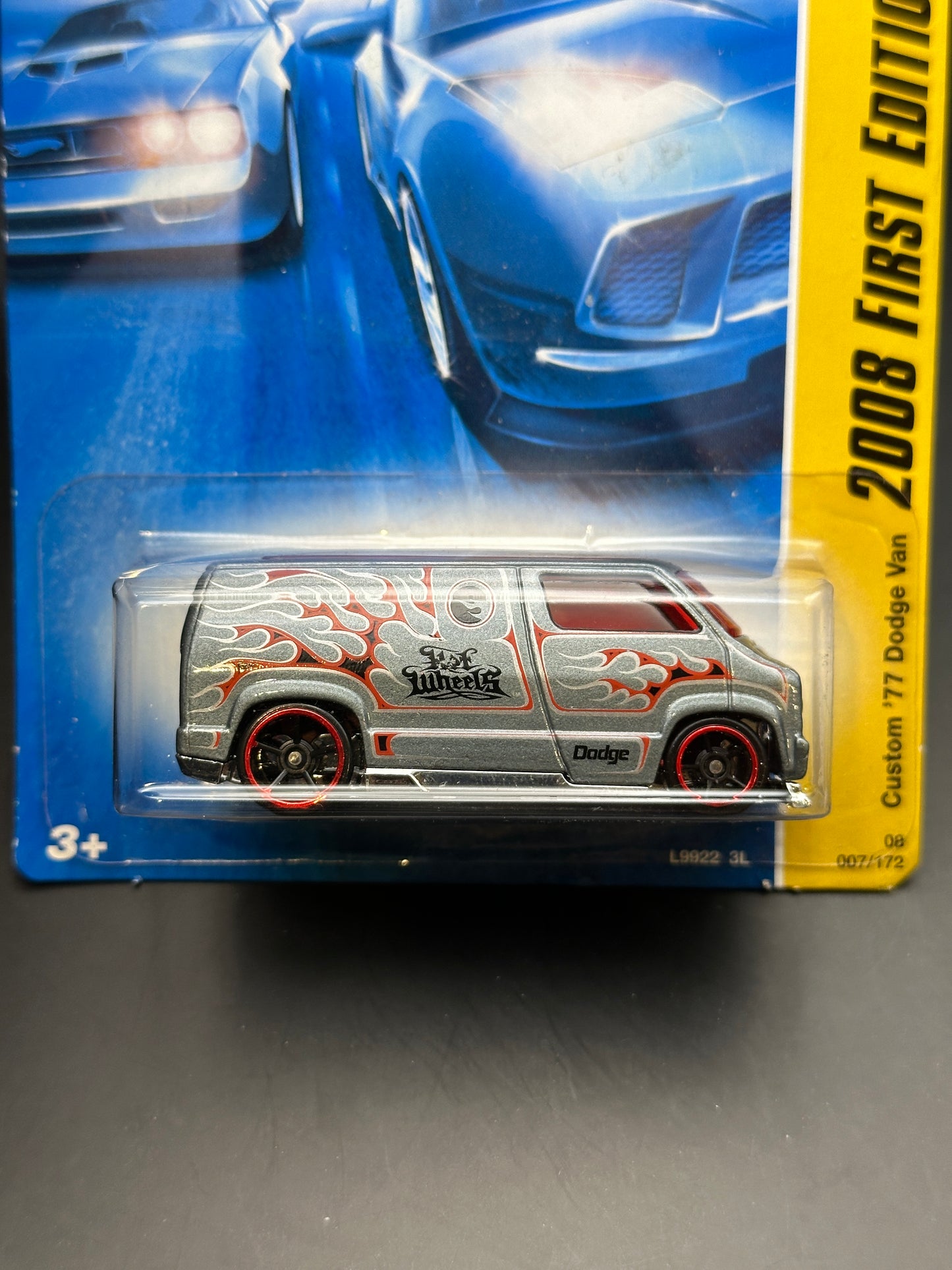 HOT WHEELS - CUSTOM 77 DODGE VAN (2008) - HW 2008 FIRST EDITIONS 7/40