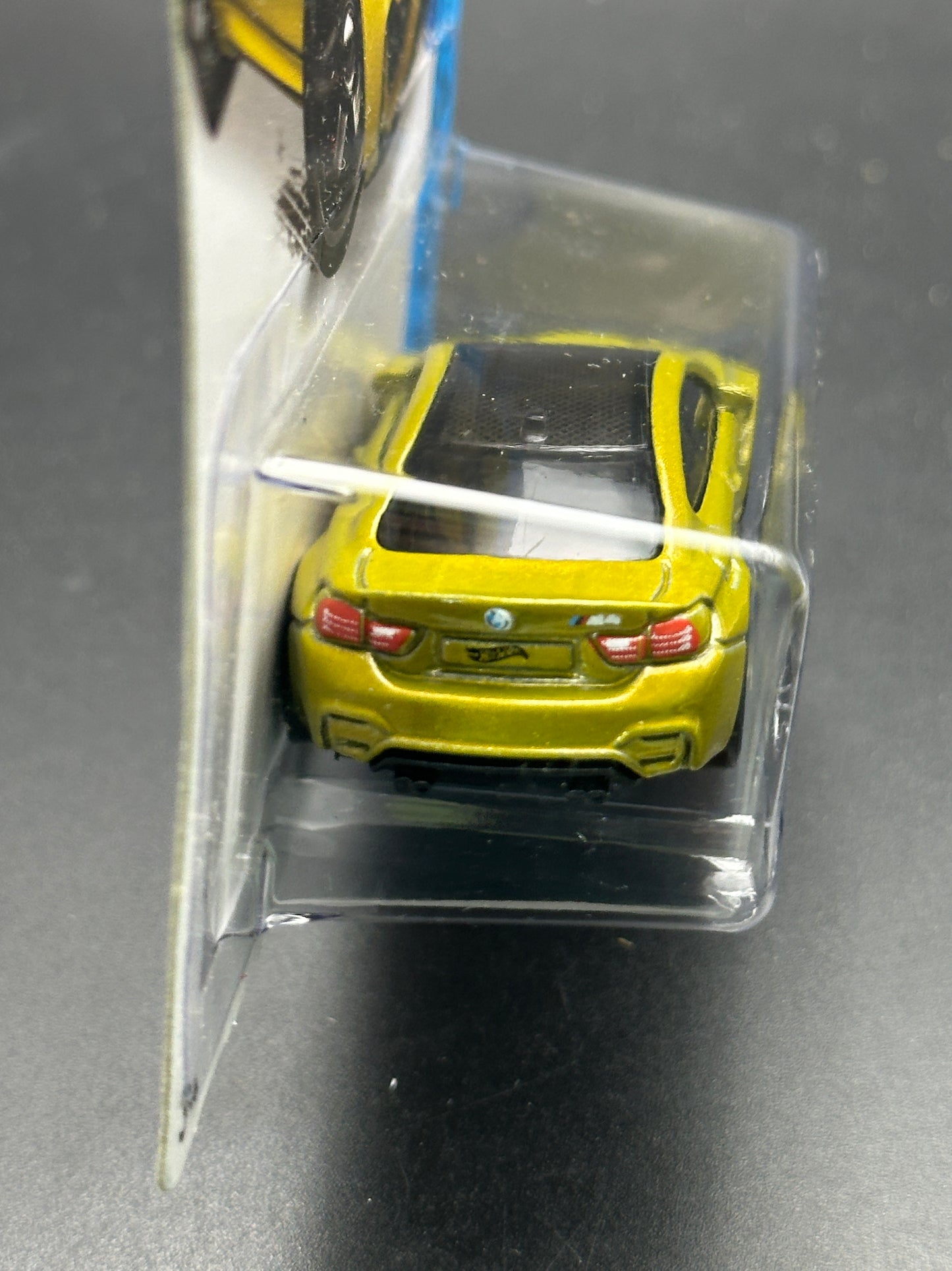 HOT WHEELS - BMW M4 (2015) - HW CITY: STREET POWER