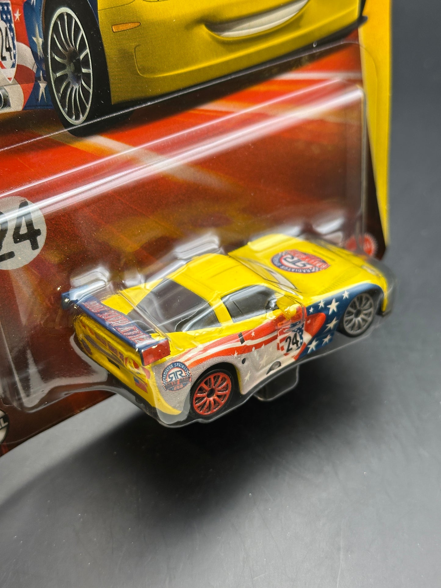 DISNEY PIXAR CARS - JEFF CORVETTE - CARS - RACE AND RESCUE DIECAST