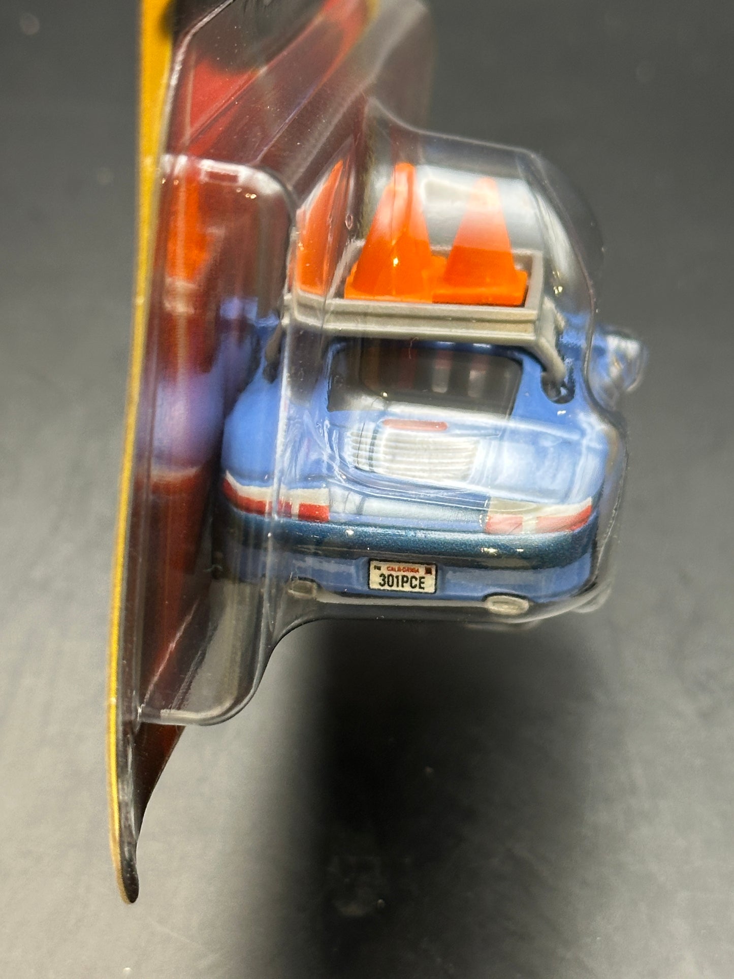 DISNEY PIXAR CARS - SALLY - CARS - RACE AND RESCUE DIECAST