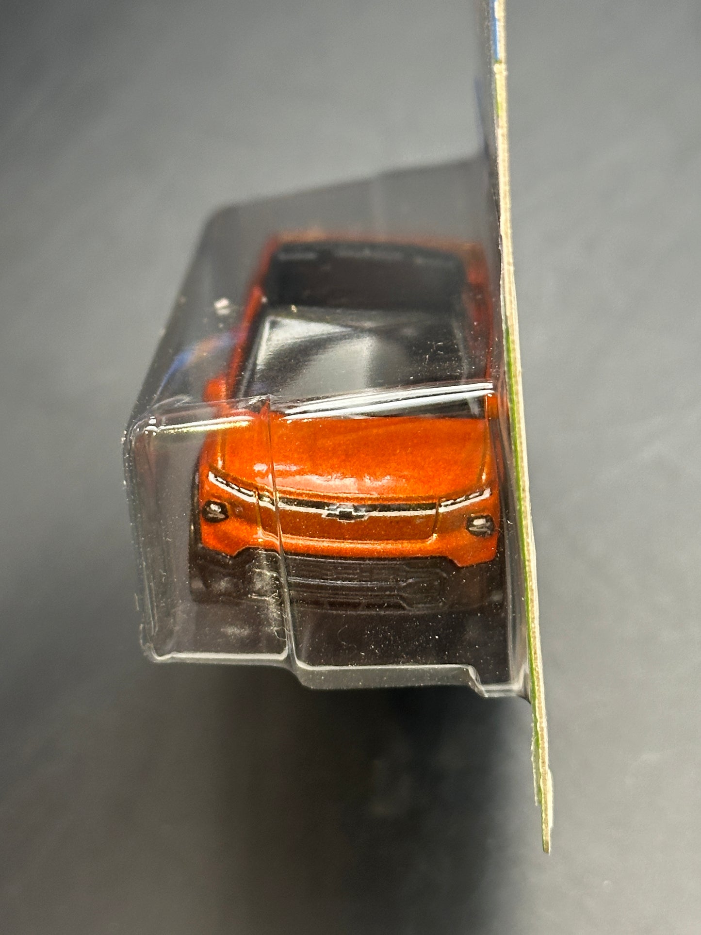 HOT WHEELS - SILVERADO EV RST (2025) - HW EV 6/10
