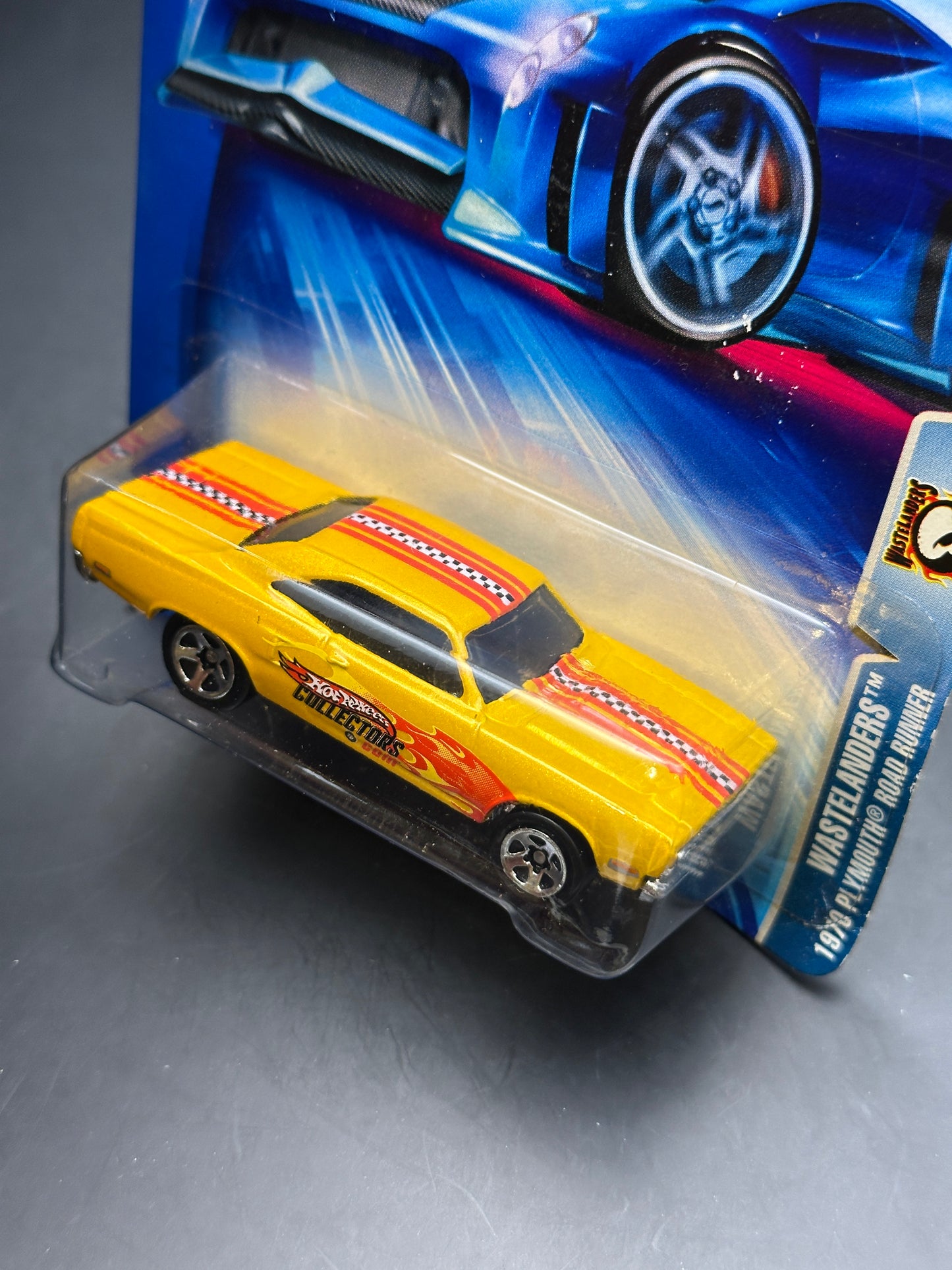 HOT WHEELS - 70 PLYMOUTH ROADRUNNER (2004) - HW WASTELANDERS