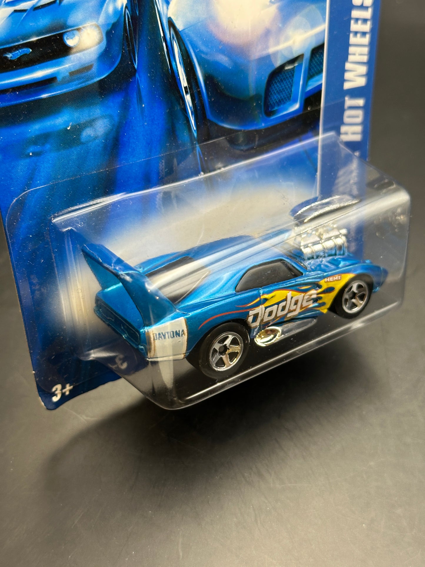HOT WHEELS - 69 DODGE CHARGER DAYTONA (2007) - HW STARS