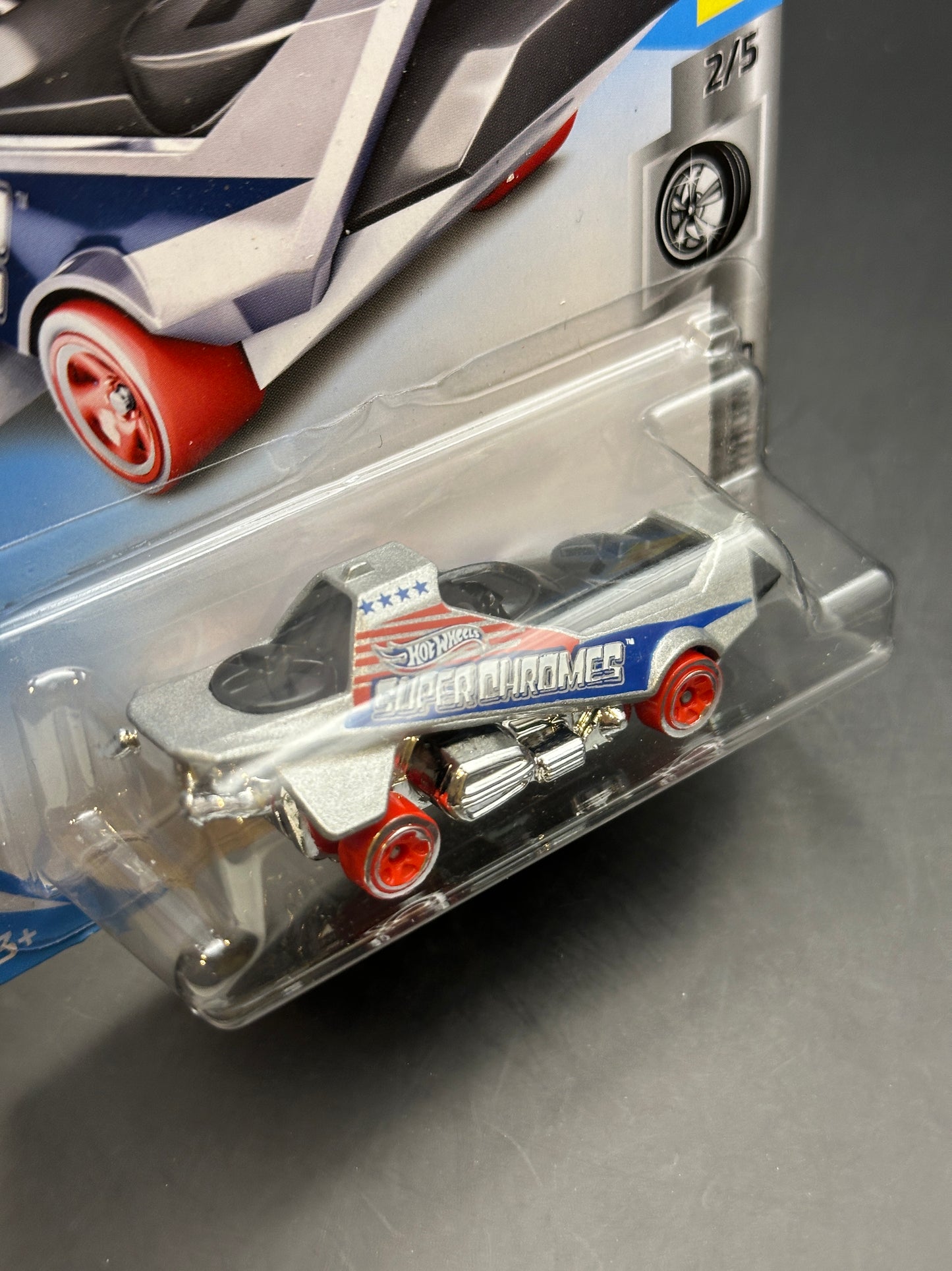 HOT WHEELS - HOVER AND OUT (2019) - HW SUPER CHROMES 2/5