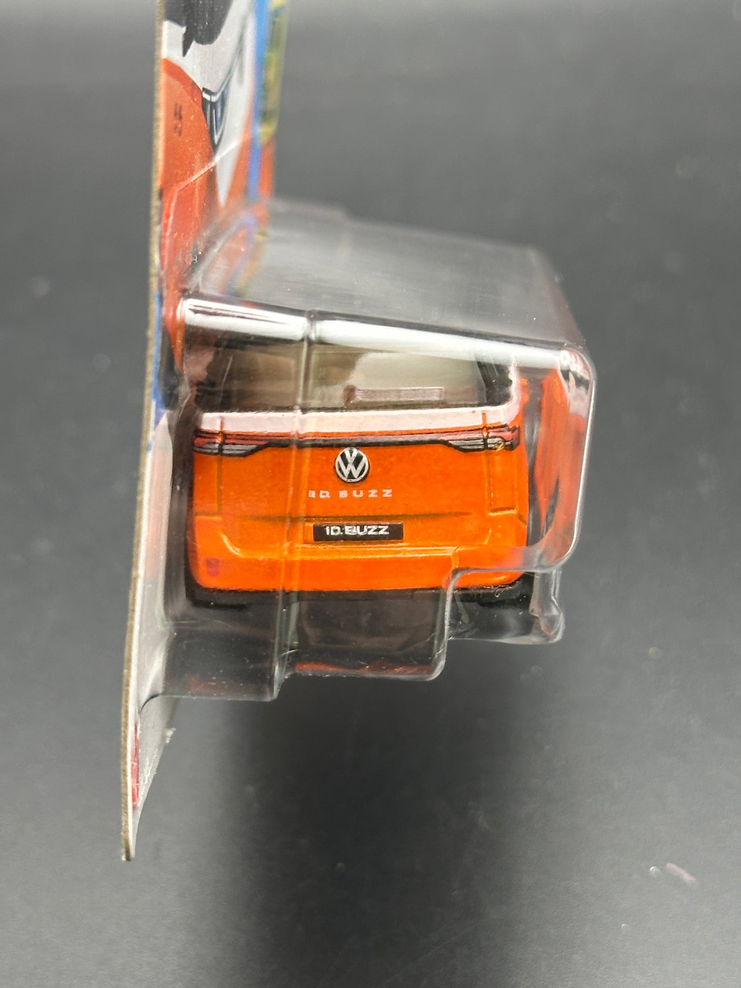 HOT WHEELS - VOLKSWAGEN ID BUZZ (2024) - HW VANS 2/5