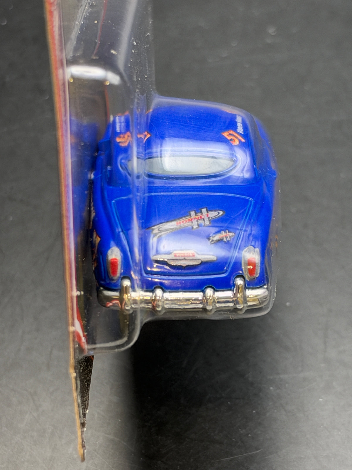 DISNEY PIXAR CARS 20th ANNIVERSARY - DIRT TRACK FABULOUS HUDSON HORNET - DIECAST