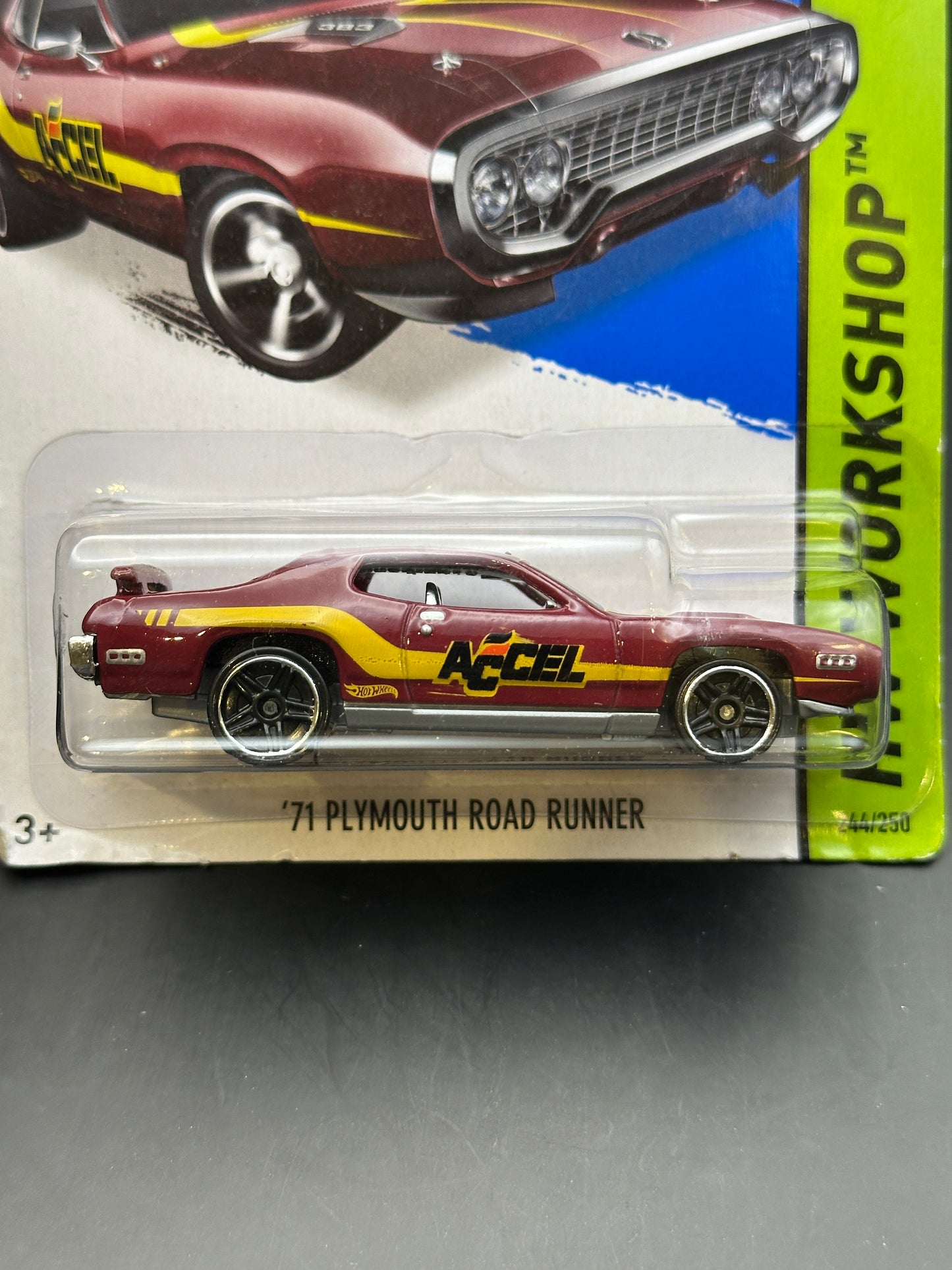 HOT WHEELS - 71 PLYMOUTH ROAD RUNNER (2014) - HW WORKSHOP