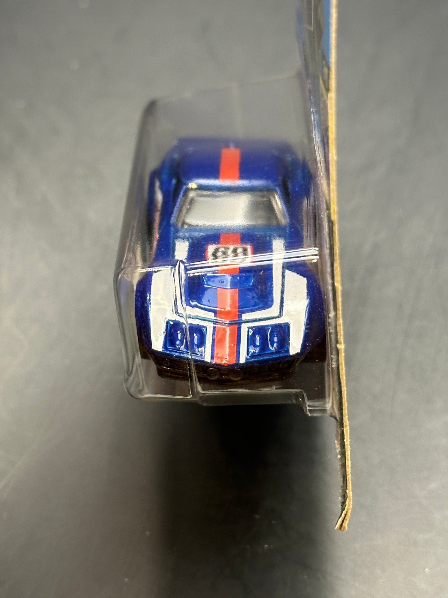 HOT WHEELS - 69 COPO CORVETTE (2022) - HW RETRO RACERS 6/10
