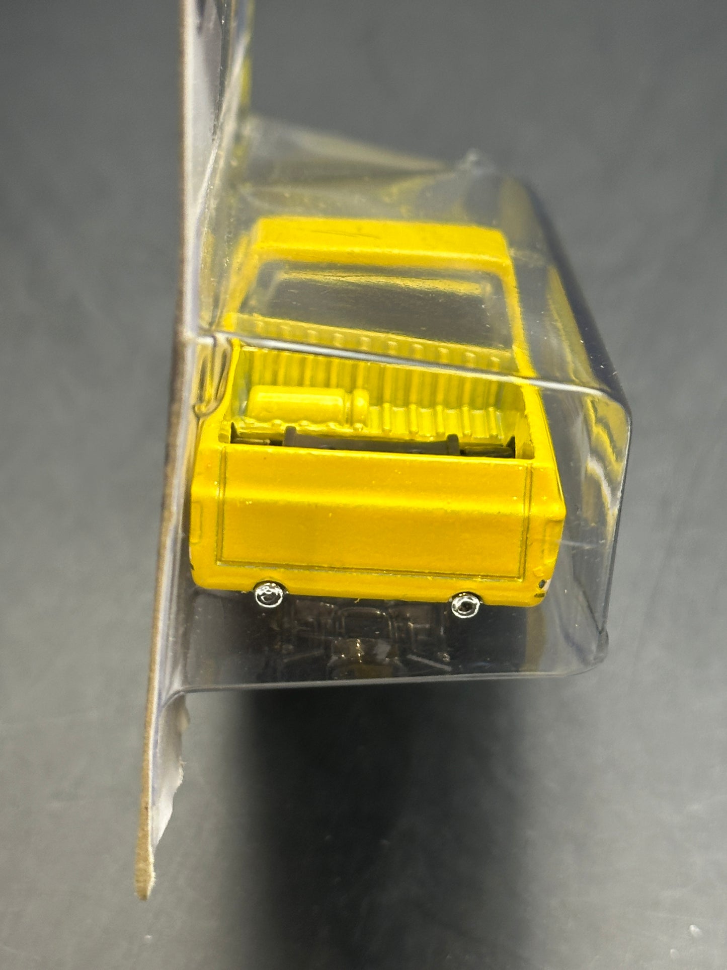 HOT WHEELS - 83 CHEVY SILVERADO (2014) - HW OFF-ROAD