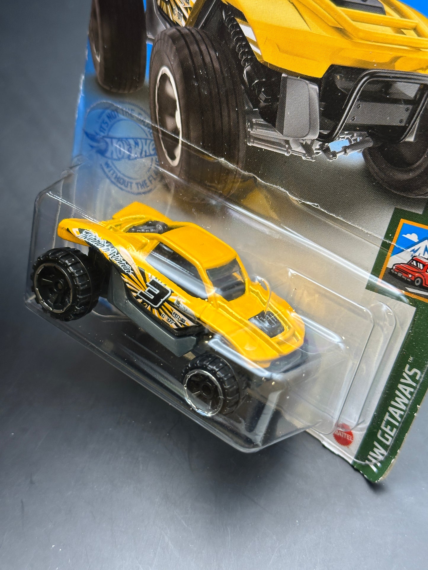HOT WHEELS - TWINNIN N WINNIN (2021) - HW GETAWAYS 4/5