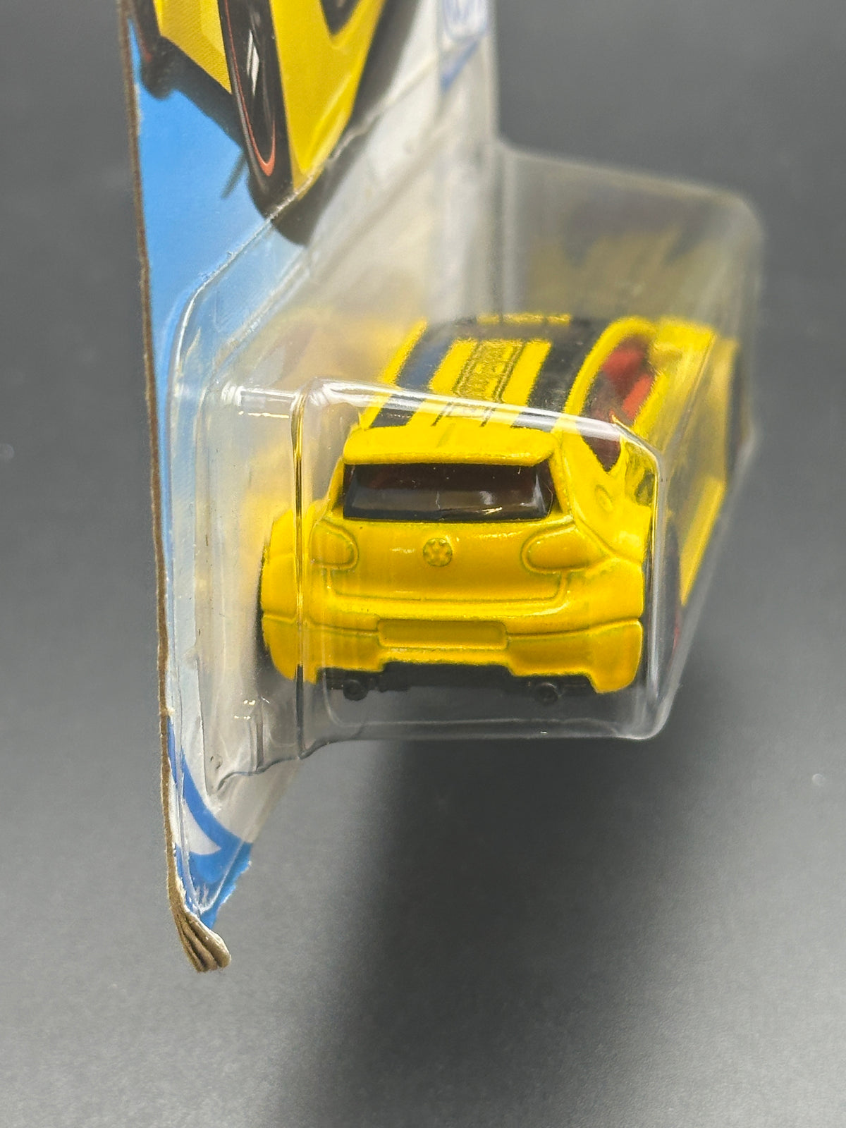 HOT WHEELS - VOLKSWAGEN GOLF GTI (2019) - HW VOLKSWAGEN 5/10